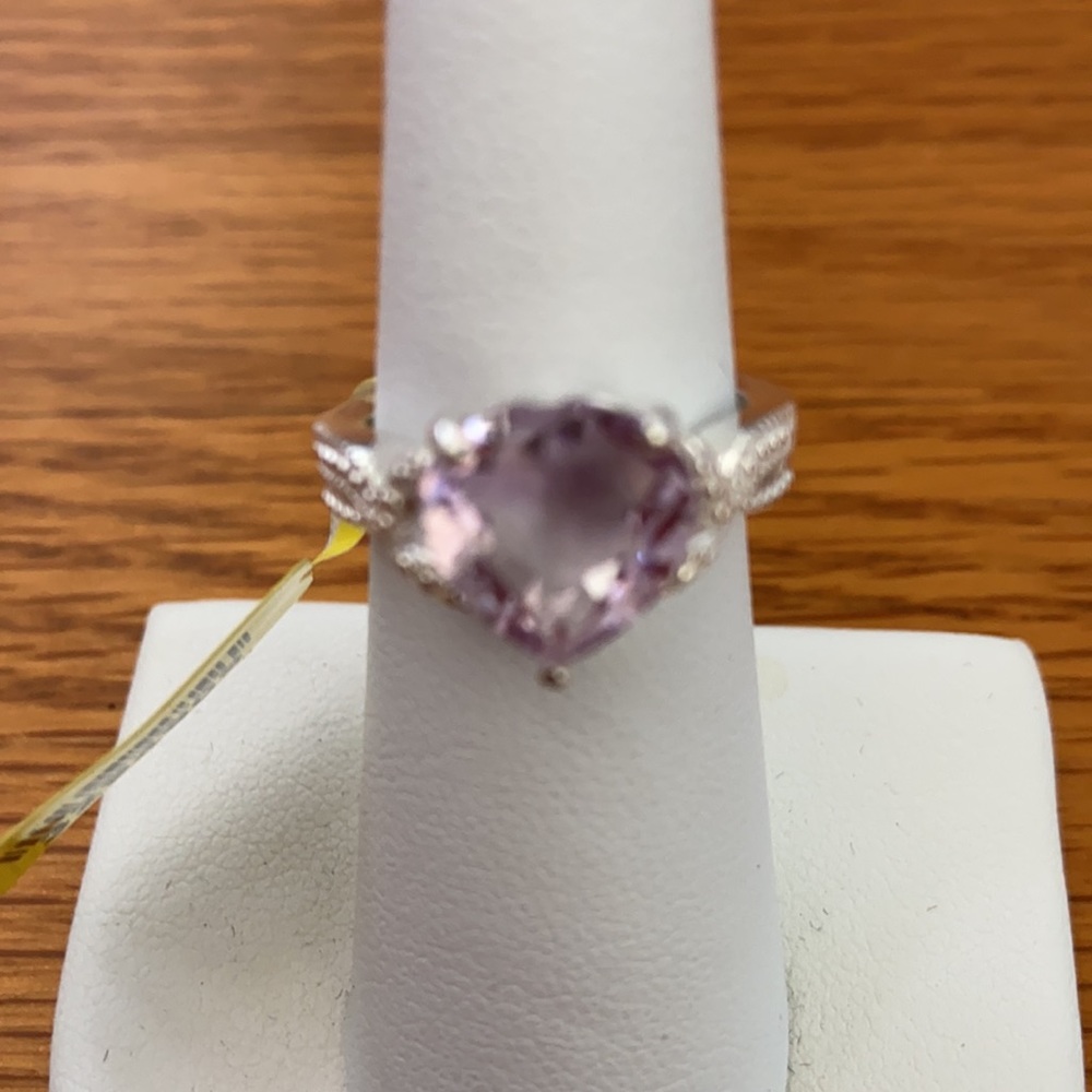 HEART Genuine Rose de France Ring. Size 9 - Picture 2 of 7